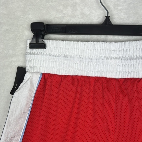Champion Red Mesh Side Zippers White Waist Logo Oversized Basketball Shorts - Picture 12 of 16